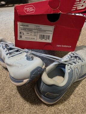 New Balance Women's Light Blue Fresh Foam Running Shoes
